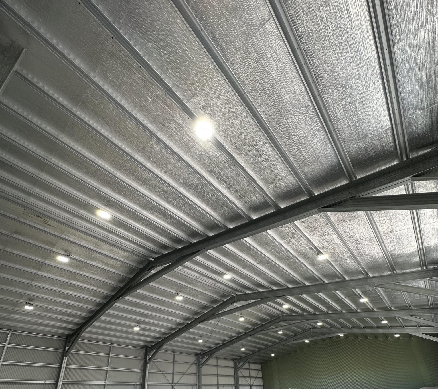 Large shed and warehouse lighting installation